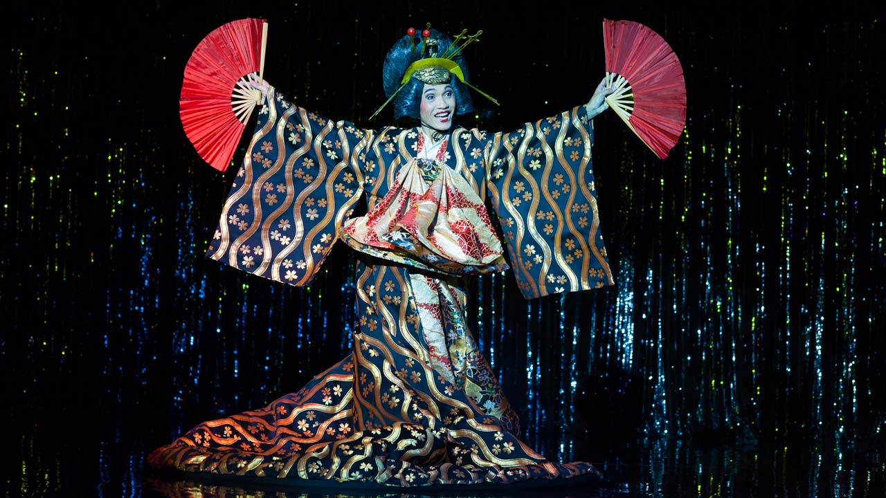 Calypso Cabaret Show Bangkok GEISHA SHOW SECOND TO NONE - INFATIGUEABLE, INFECTIOUSLY WITTY - OUR INCOMPARABLE COMEDIAN AS A RAVING JAPANESE GEISHA. 