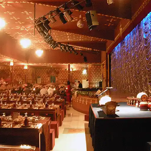Thai classical dance dinner show - Nopparat Thai Classical Dance & Dinner Bangkok booking
