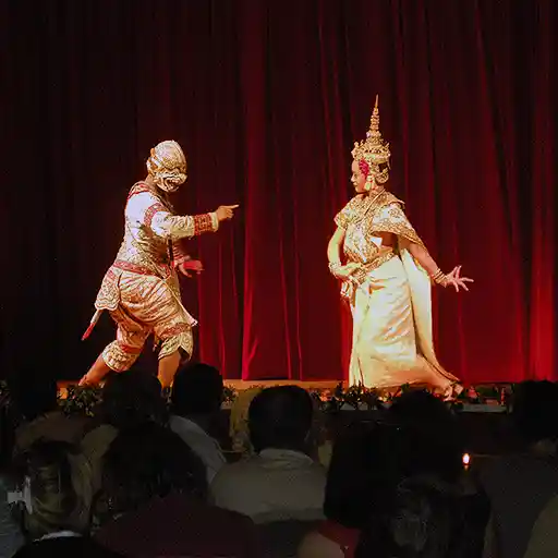 Traditional Thai dance restaurant Bangkok - For travelers who want to pair the evening with a livelier show afterward, Nopparat Thai Classical Dance & Dinner Bangkok is conveniently positioned near the well-known Mambo Cabaret Show