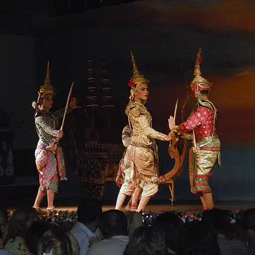 Nopparat Thai Classical Dance showtime - Nopparat Thai Classical Dance & Dinner Bangkok is a dedicated dinner-and-performance restaurant built around the idea that a meal in Thailand should be more than just food