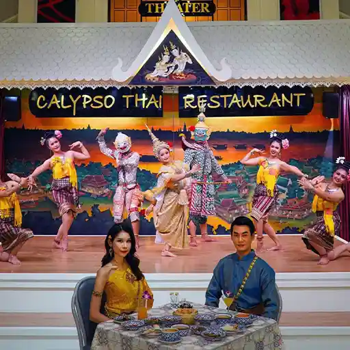Thai classical dance dinner Bangkok at Asiatique The Riverfront