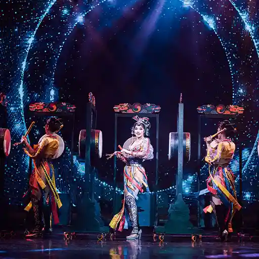 Simon Cabaret Phuket - Cabaret Show Thailand